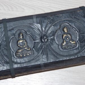 Старая тибетская молитвенная книга